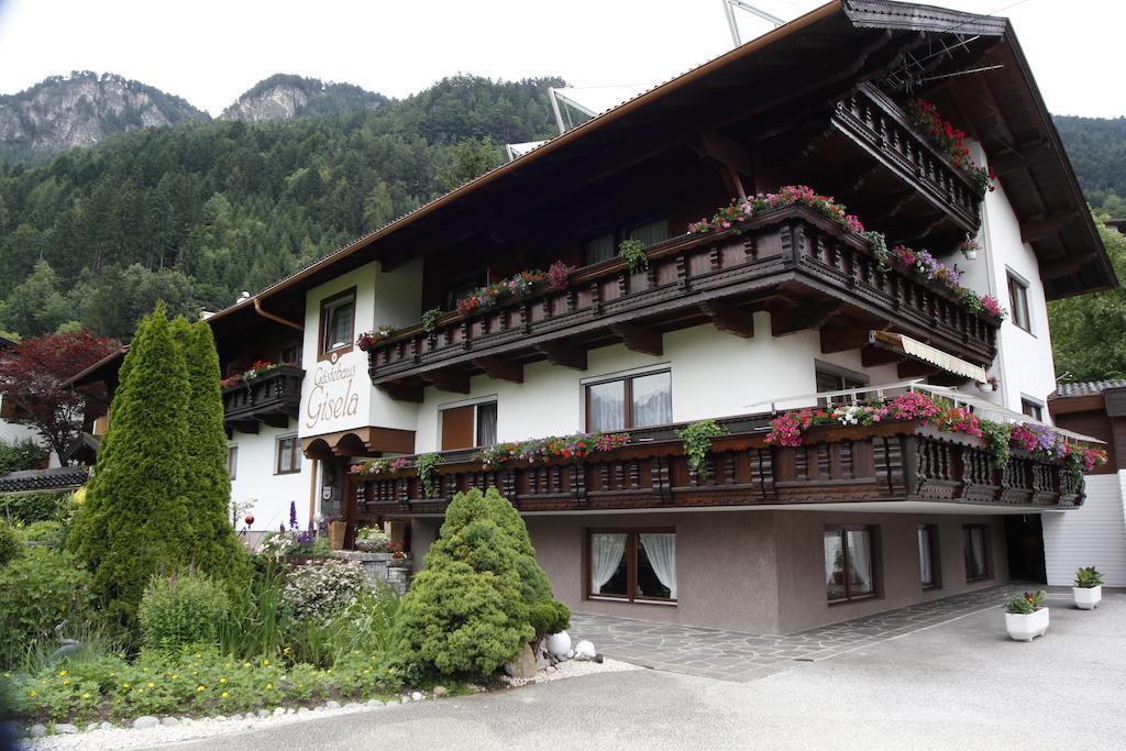Gaestehaus Gisela Bruck am Ziller Extérieur photo