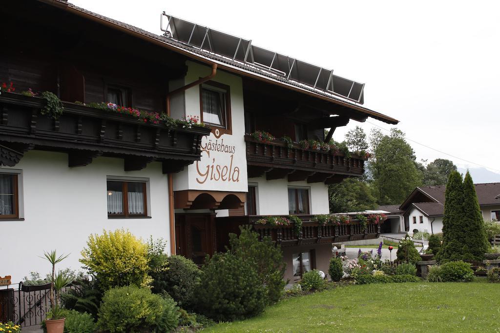 Gaestehaus Gisela Bruck am Ziller Extérieur photo