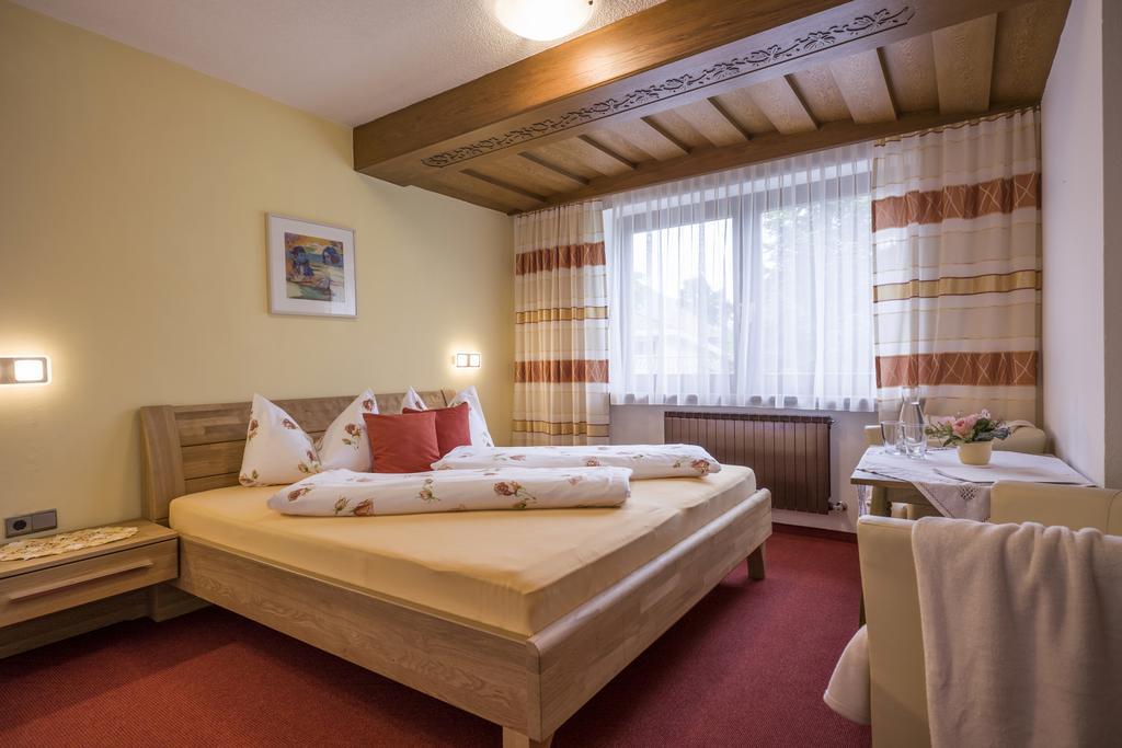 Gaestehaus Gisela Bruck am Ziller Extérieur photo